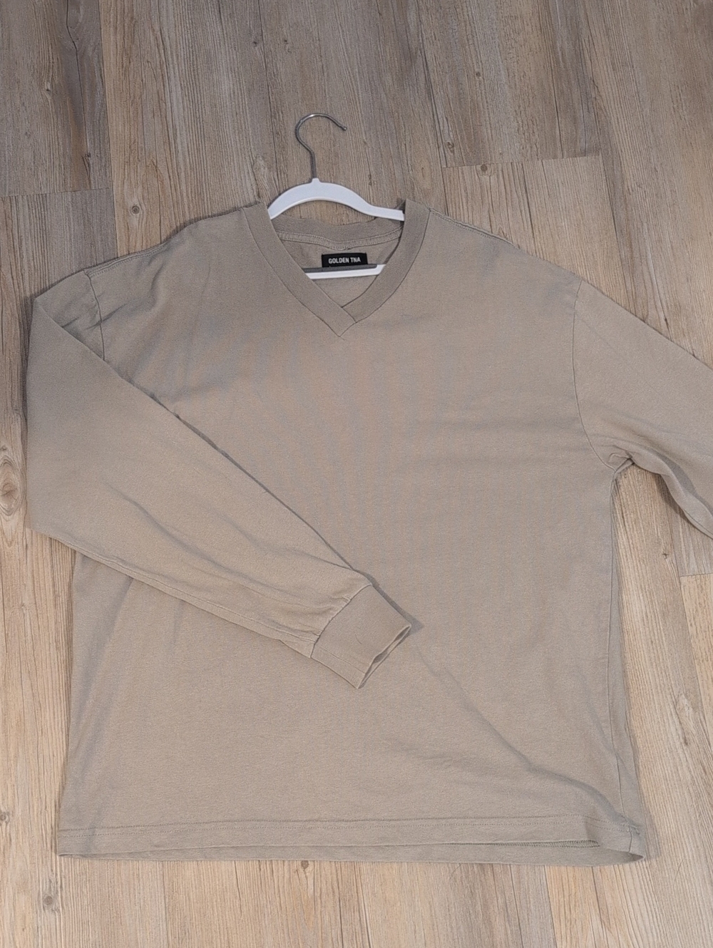 Aritzia Tna V-Neck Long Sleeve Sweater - Taupe